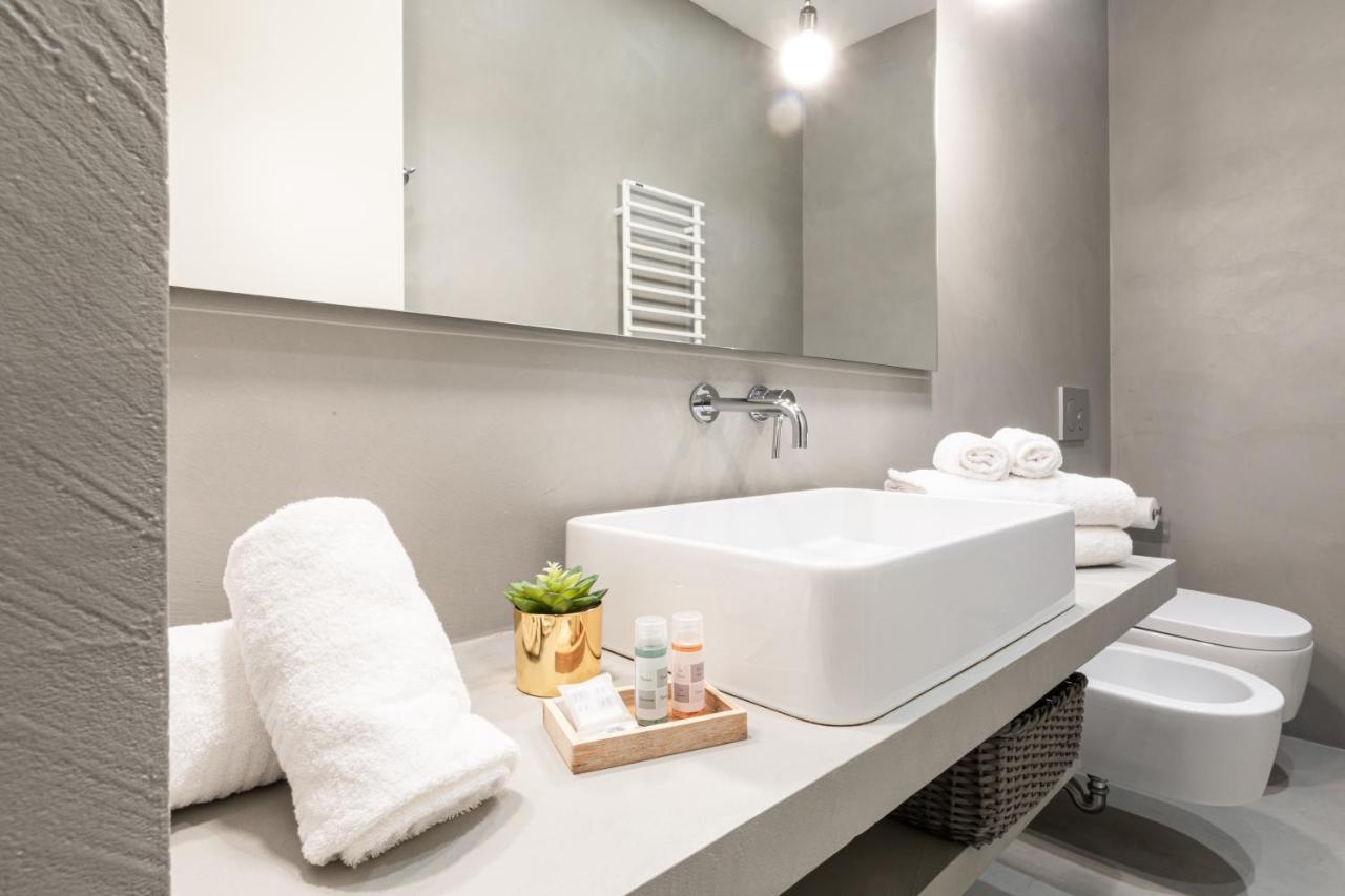 Collection Moscova Suites - Top Collection Милано Екстериор снимка