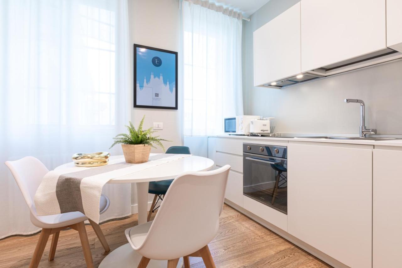 Collection Moscova Suites - Top Collection Милано Екстериор снимка